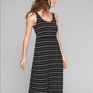 Womens Athleta Striped Maxi Dress in Black/ White Stripe